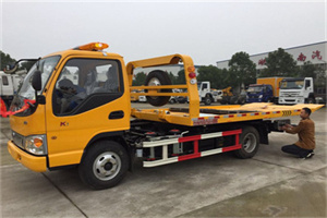 金山哪里有拖车服务